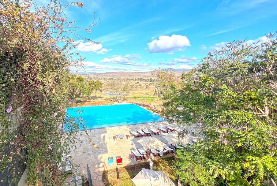 5 Days Tsavo Bush Honeymoon Holiday